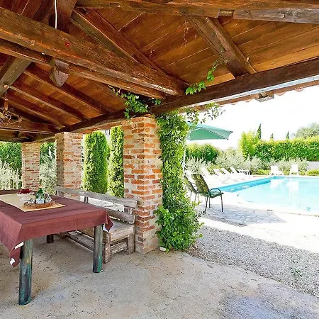 Aurelia Vila Barat (Porec)