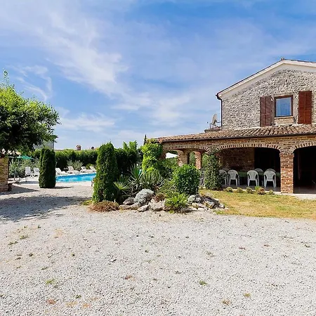 Aurelia * Barat (Porec)