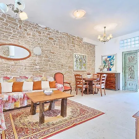 Aurelia * Barat (Porec)