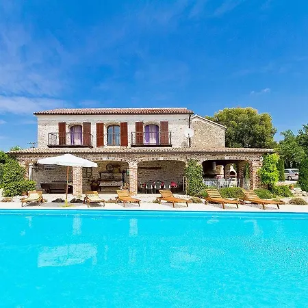 别墅 奥雷利亚别墅