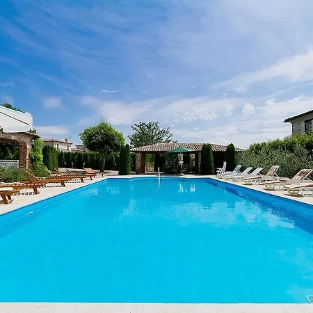 Aurelia Villa Barat (Porec)