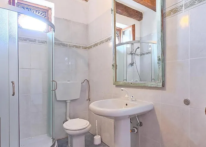 Aurelia Villa Barat (Porec)