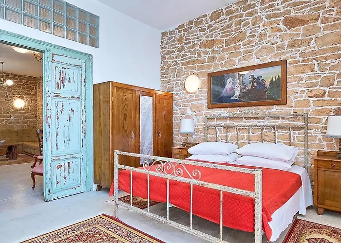 Aurelia * Barat (Porec)